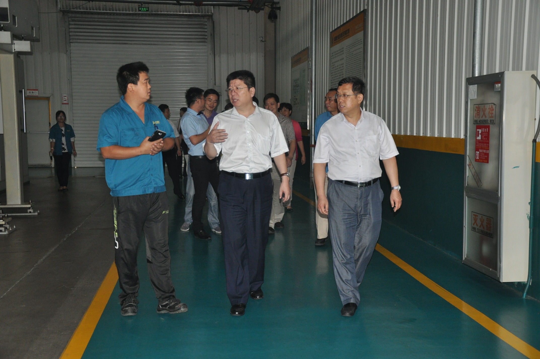 濟南市歷下區(qū)總工會領導蒞臨<br/>連心物業(yè)服務的重汽工業(yè)園調研
