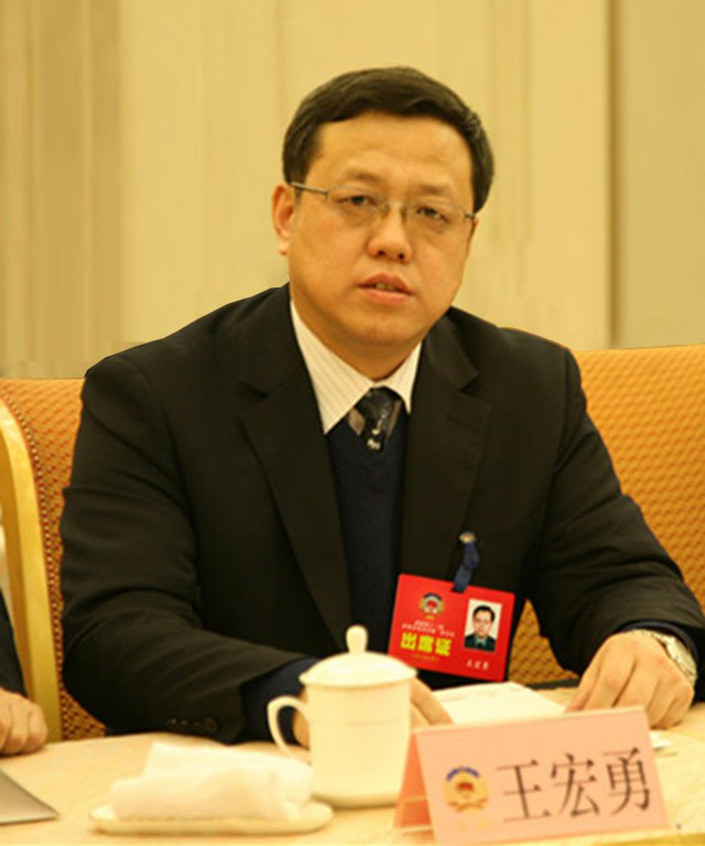 選擇“連心”就是選擇放心——記濟(jì)南市政協(xié)委員，濟(jì)南連心物業(yè)有限公司黨支部書記、董事長(zhǎng)王宏勇